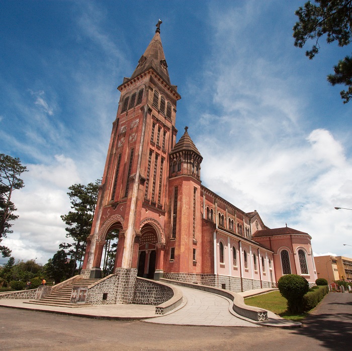 Saint-Nicolas Cathedral of Dalat, Dalat